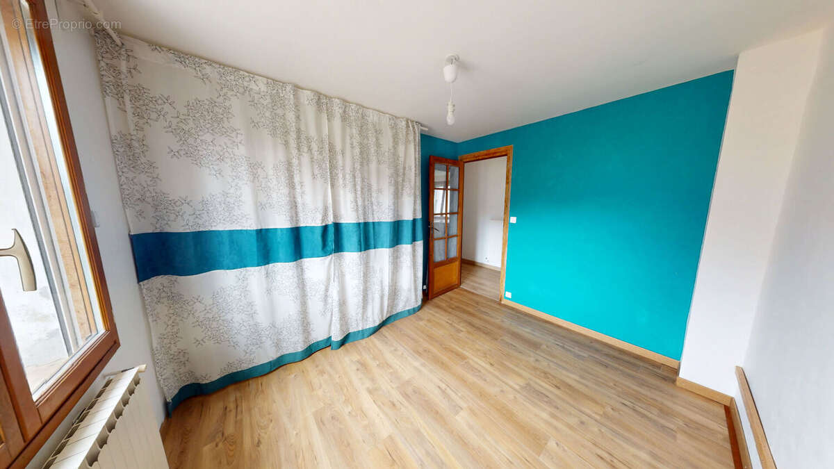 Appartement à SAINT-EGREVE