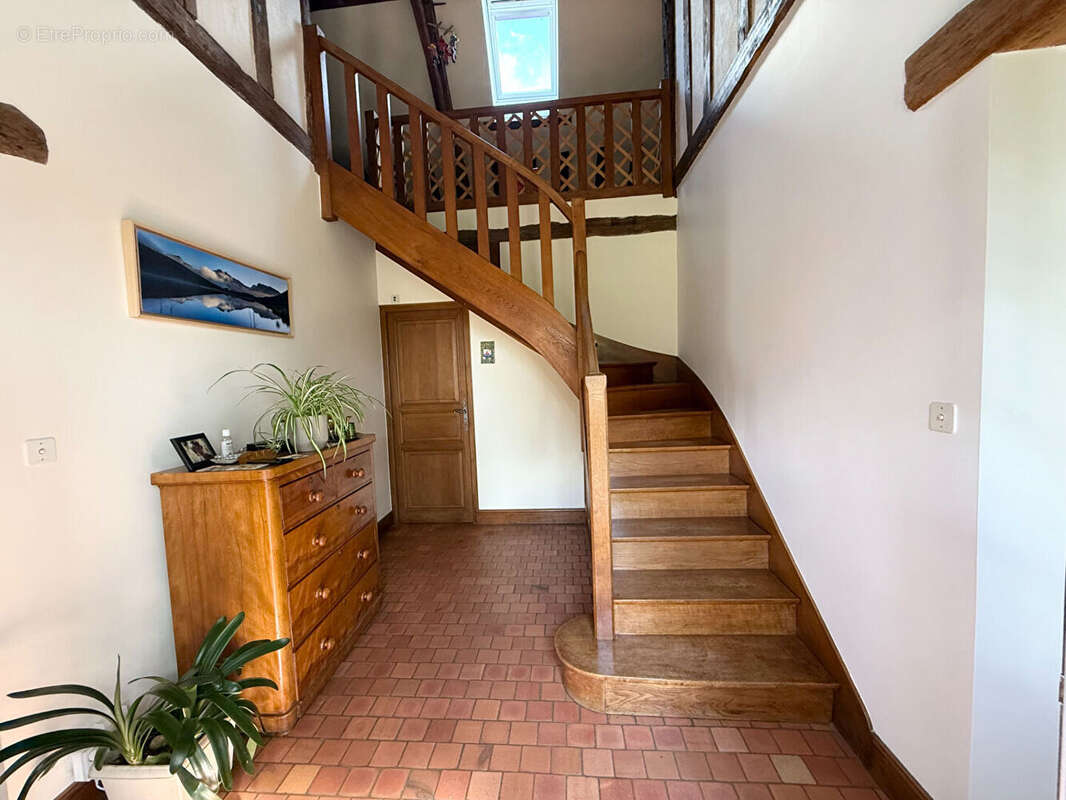 Maison à COURCELLES-LA-FORET