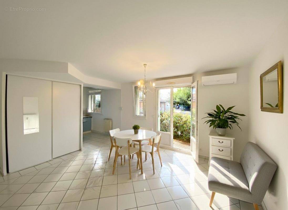 Appartement à SORGUES