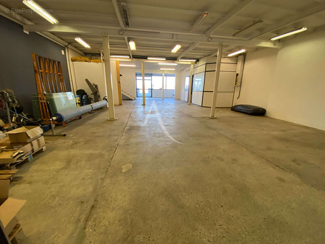 Commerce à CASTELNAUDARY