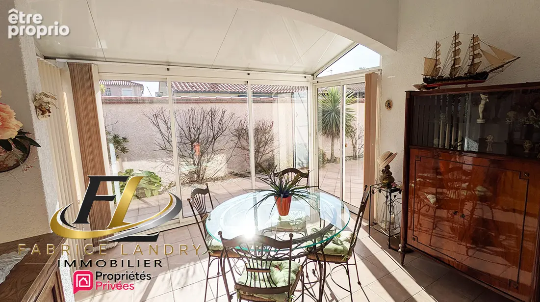 Villa 4 faces de 135 m2 sur terrain piscinable de 680 m² - photo 6