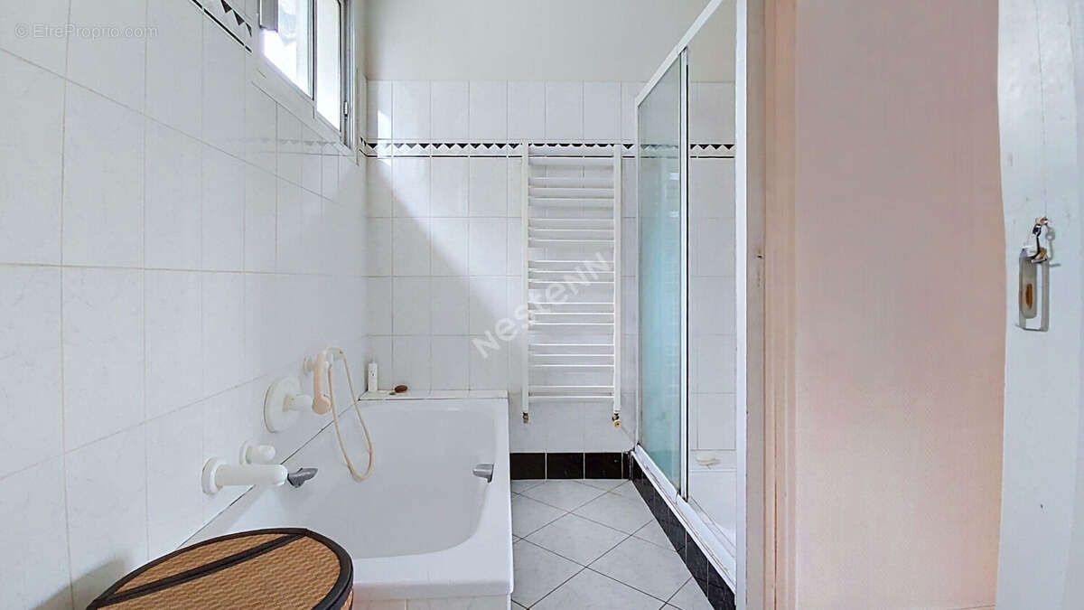 EXCLUSIVITÉ / NANTES - PROCÉ / Maison 206m² 9 pièces 5 chambres, deux garages, jardin 400m² exposé  OUEST - photo 18