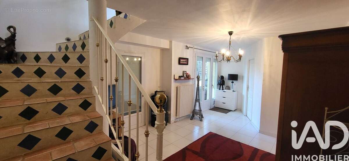 Photo 9 - Maison à RUEIL-MALMAISON