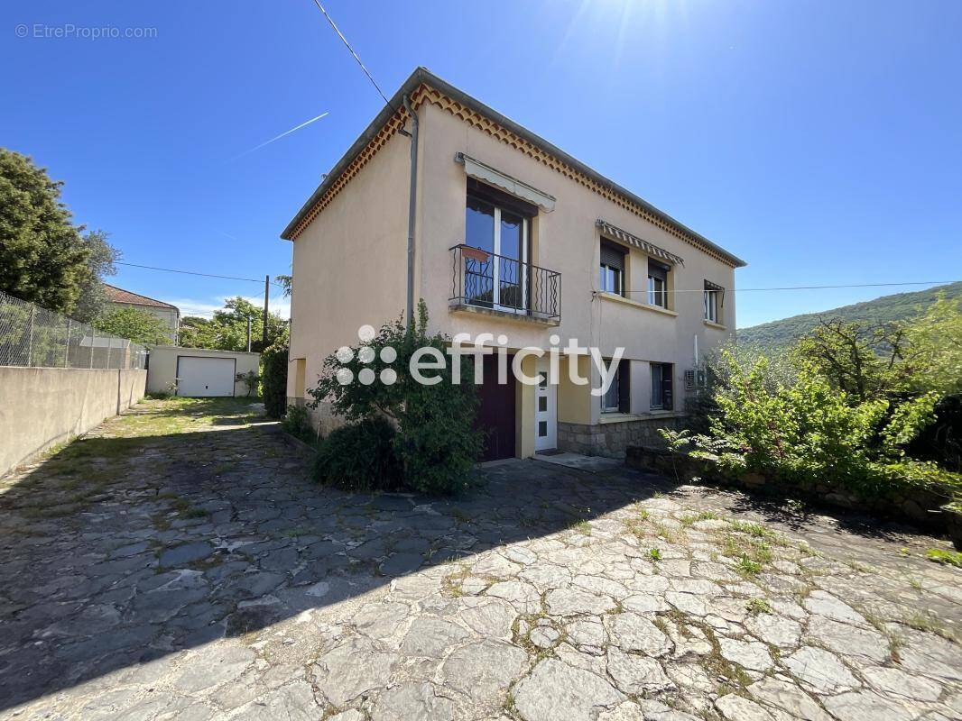 Maison à PRIVAS