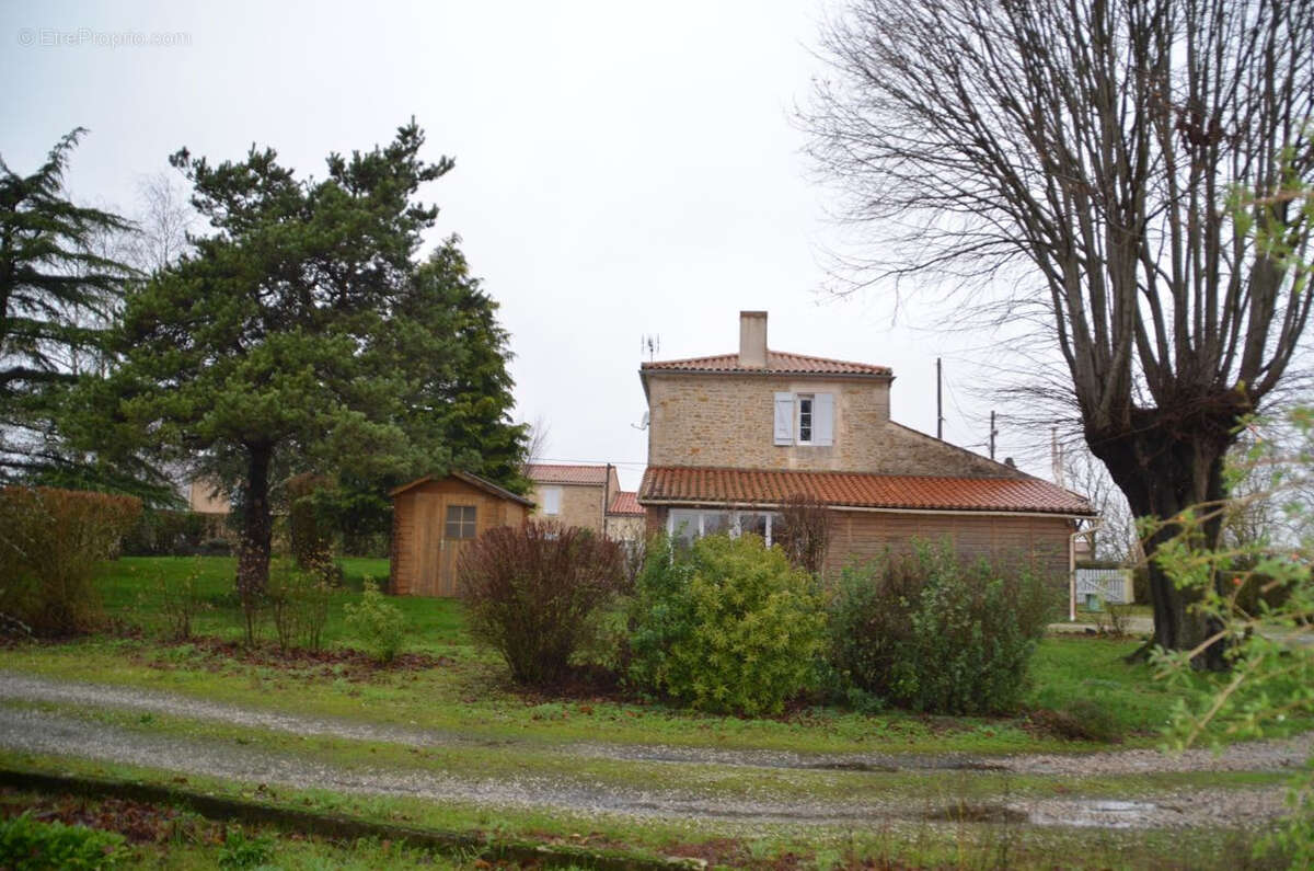 Maison à SAINTE-HERMINE