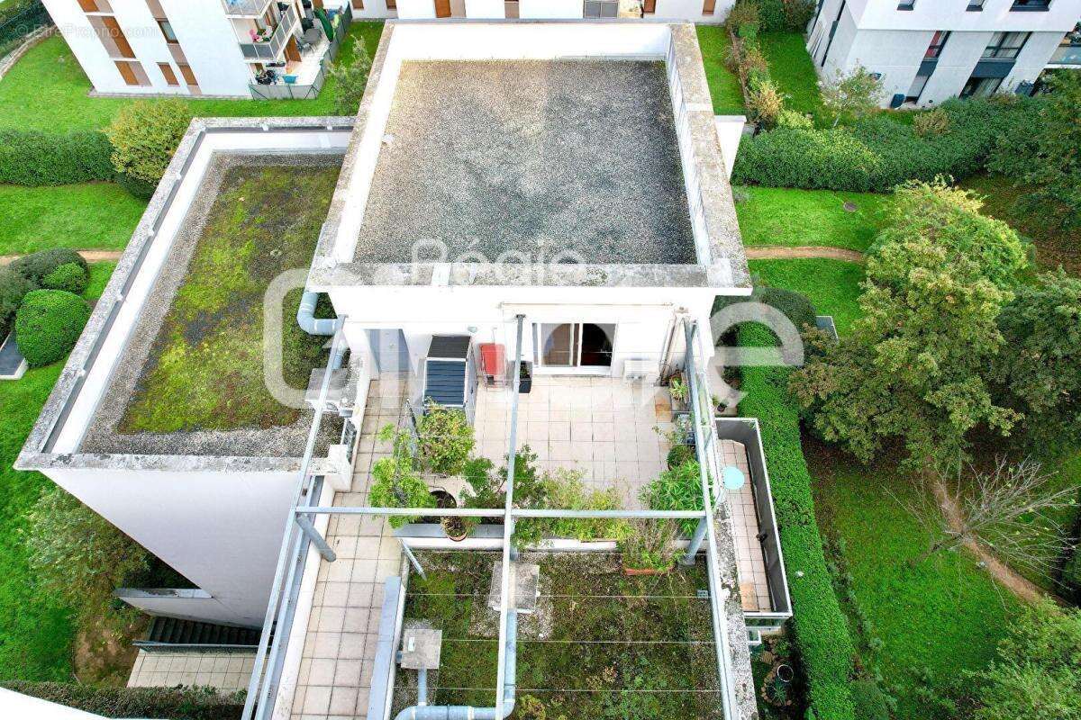 Appartement à LYON-8E