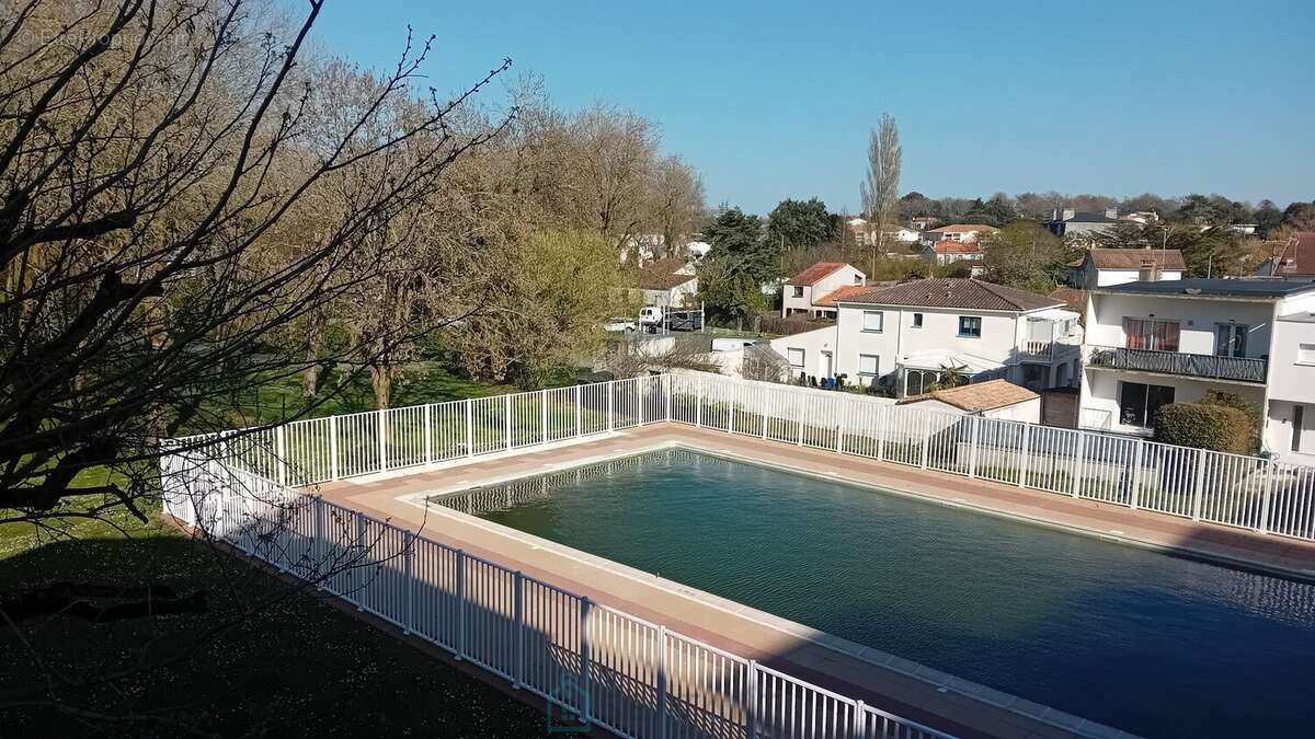 Appartement à VAUX-SUR-MER