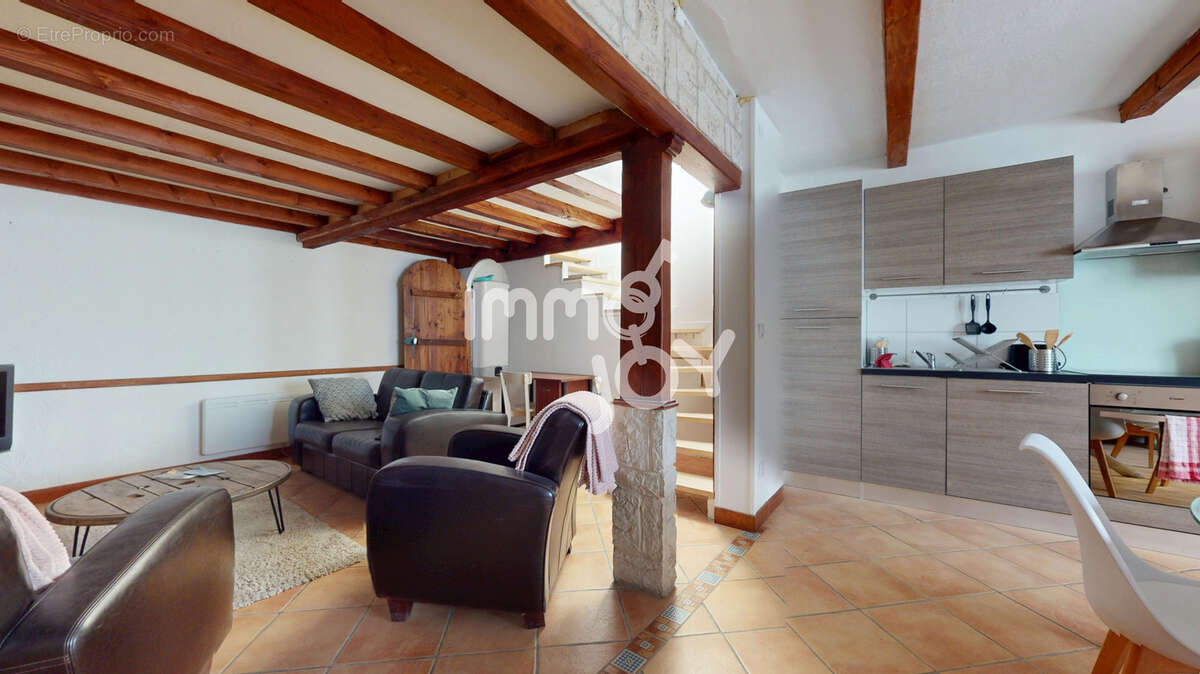 Pézenas Centre Historique   Authentique maison en pierre avec garage, terrasse et deux logements de charme - photo 5