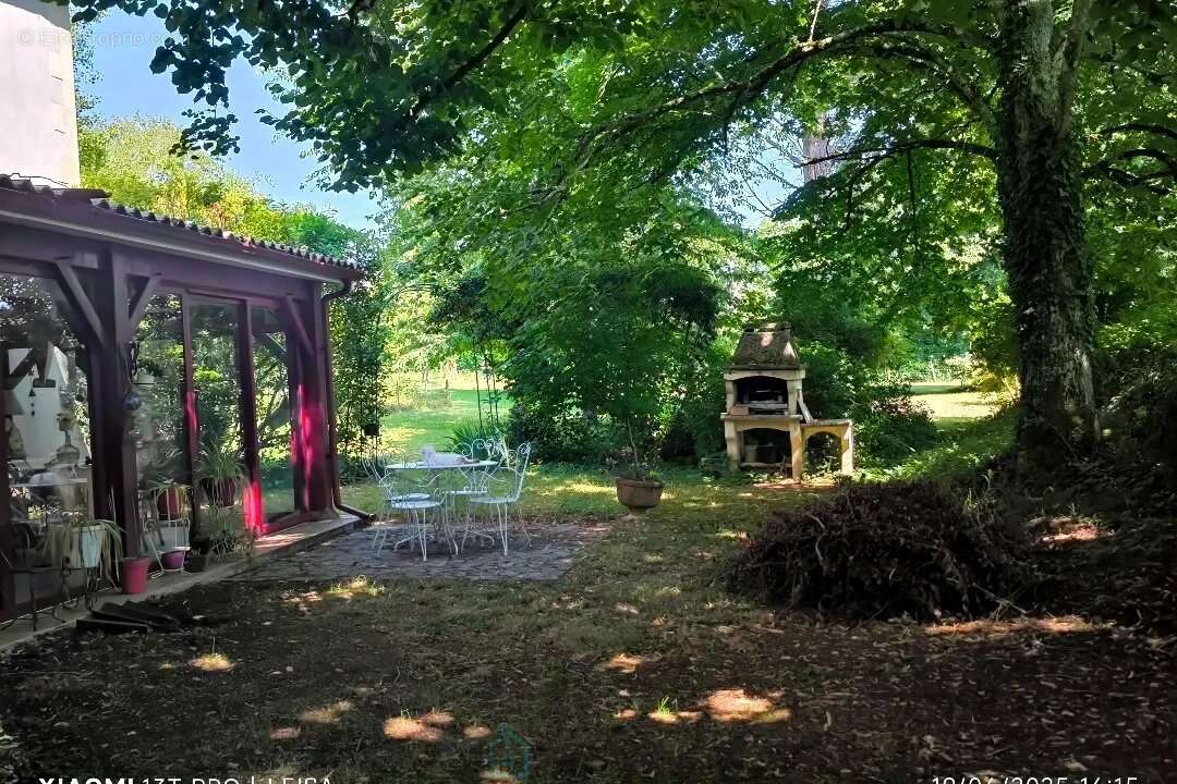 Maison à MOULEYDIER