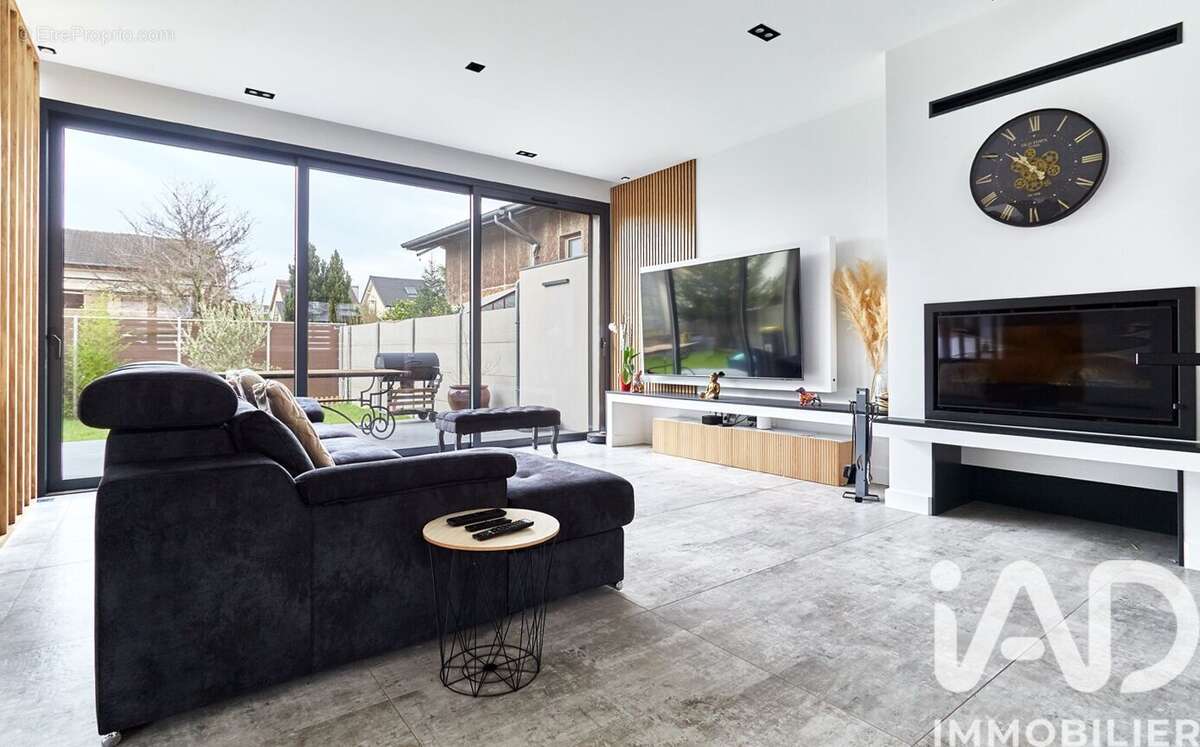 Photo 2 - Maison à HOUILLES