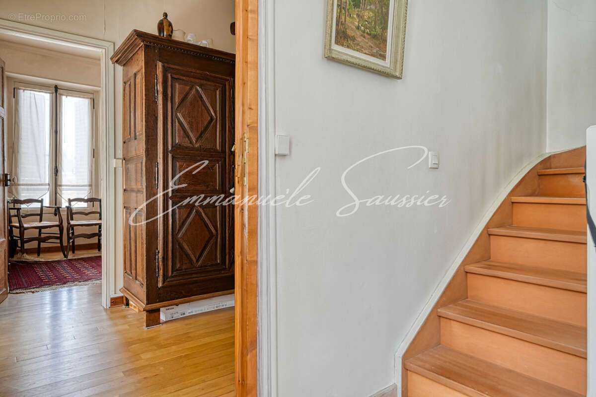 Appartement à VERSAILLES