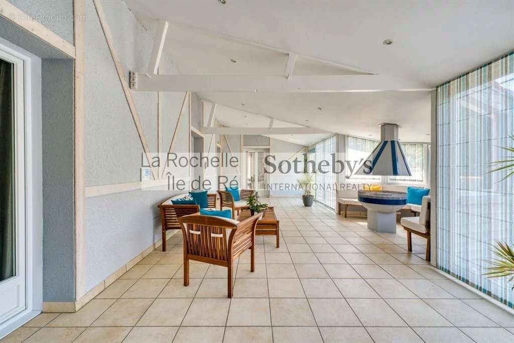 Maison familiale avec piscine, grand terrain et gîte indépendant - photo 18