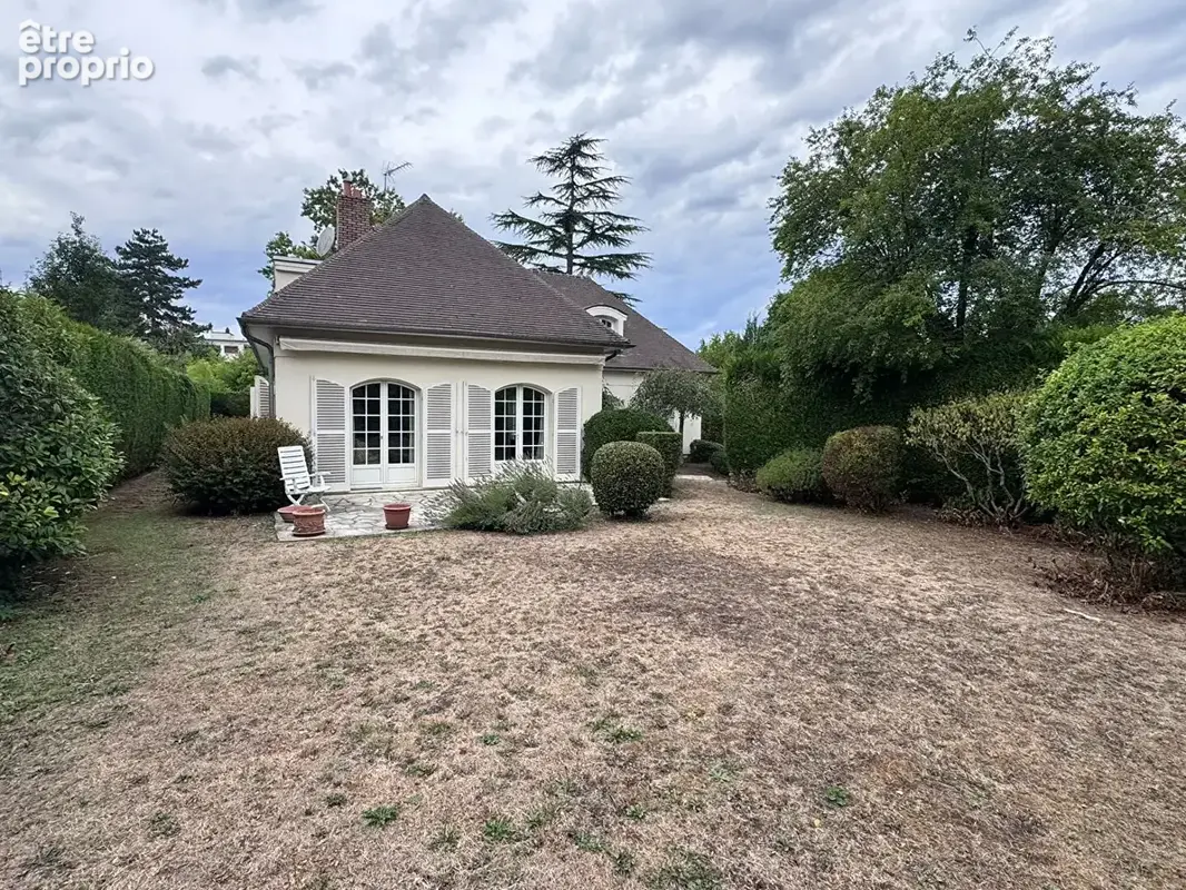 Maison Louveciennes 7 pièce(s) 250 m2 - photo 17