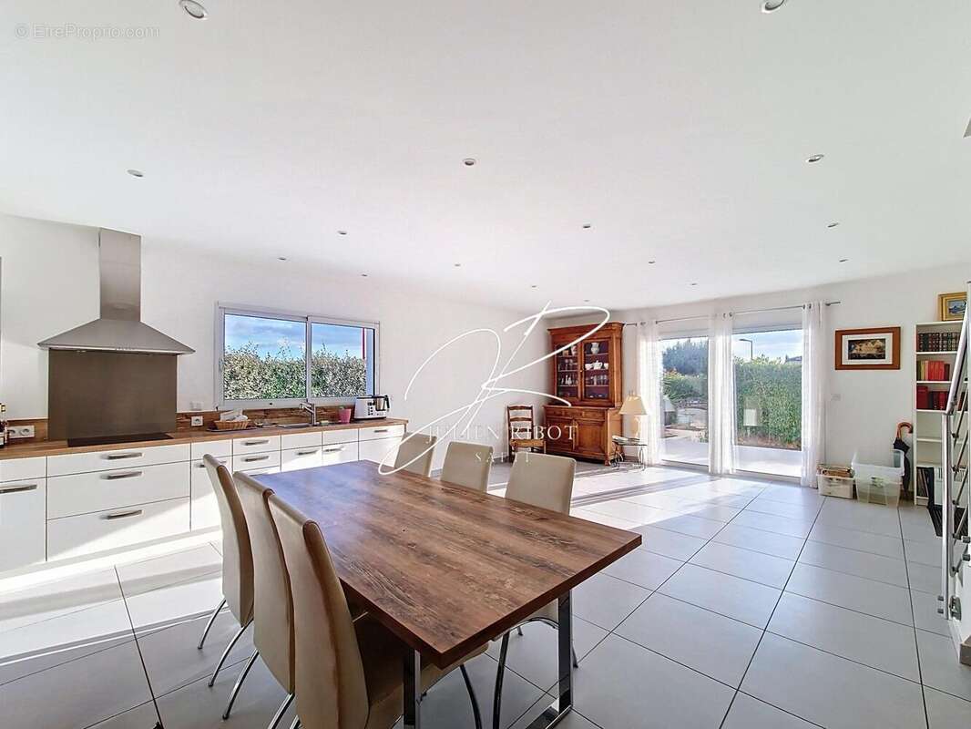 Photo 2 - Maison à PUIMISSON