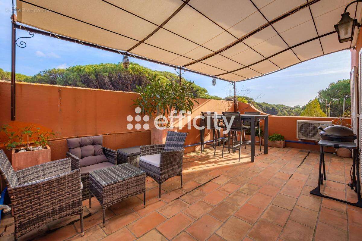 Appartement à RAMATUELLE