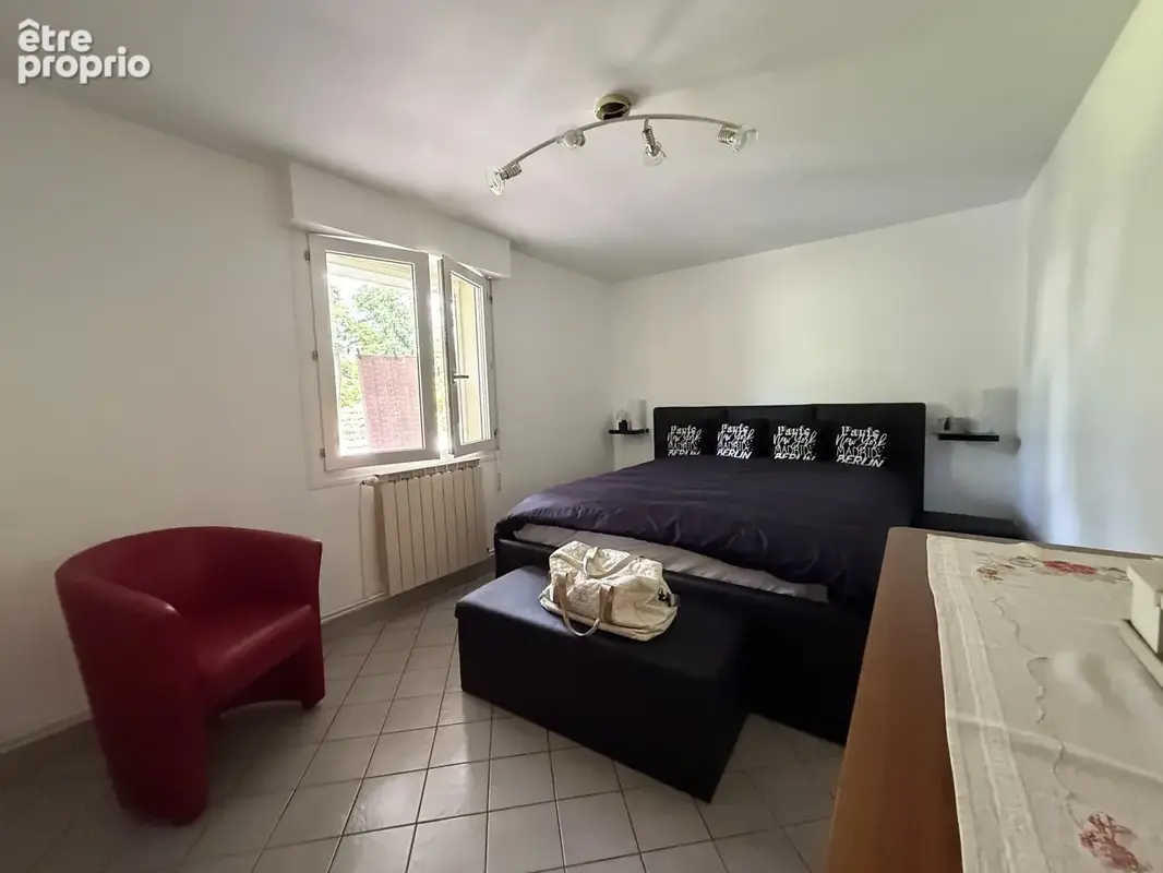 Maison familiale avec piscine   Péronnas - photo 15