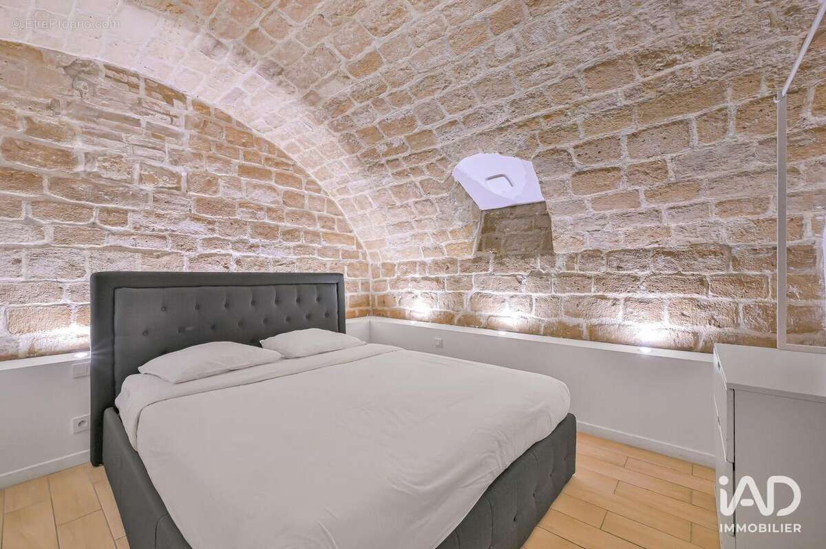 Photo 8 - Commerce à PARIS-11E