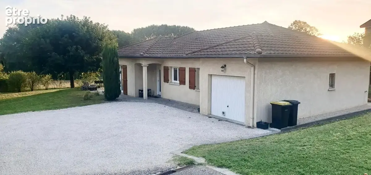 Maison plain pied - 100 m² - 4 chambres - 1382 m² terrain - photo 1