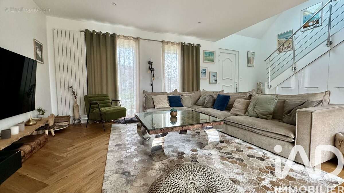 Photo 6 - Maison à LESIGNY