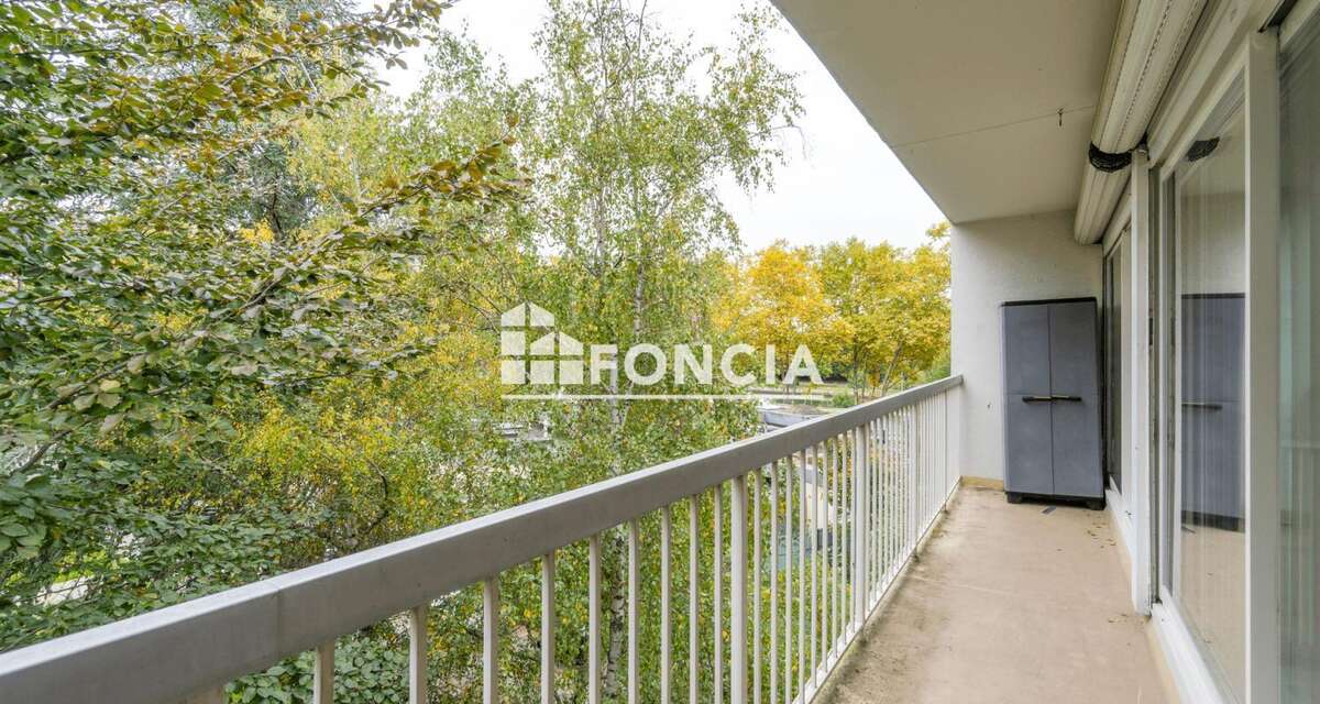 Appartement à BOUGIVAL