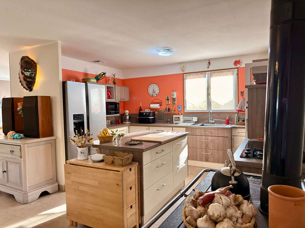 Maison à POURRIERES