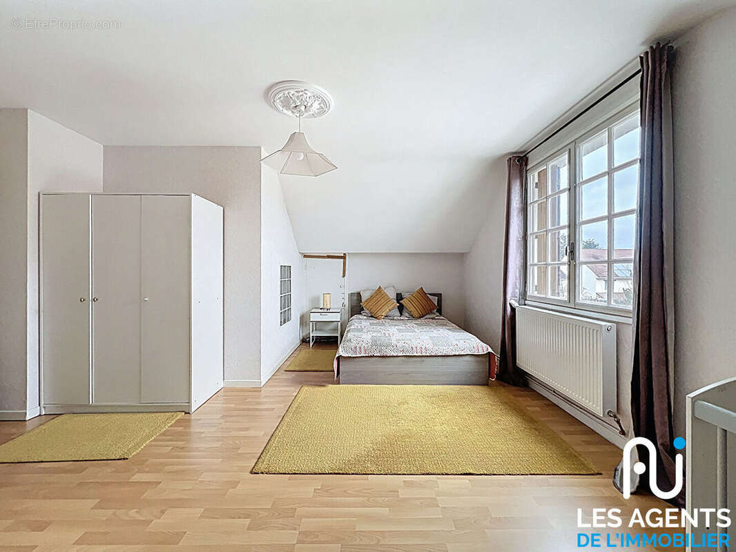 Maison à MEUNG-SUR-LOIRE