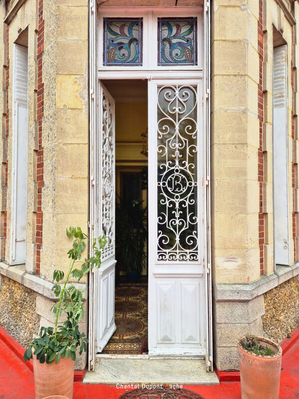 Maison à SAINT-PREST