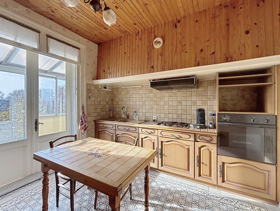 Maison à COULOMMIERS