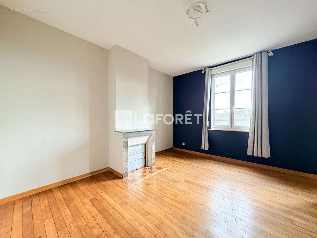 Maison à SAINT-JEAN-SUR-TOURBE