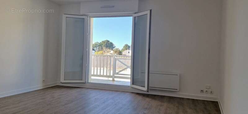 Appartement 3 pièces lumineux avec balcon – au calme, proche commerces - photo 3