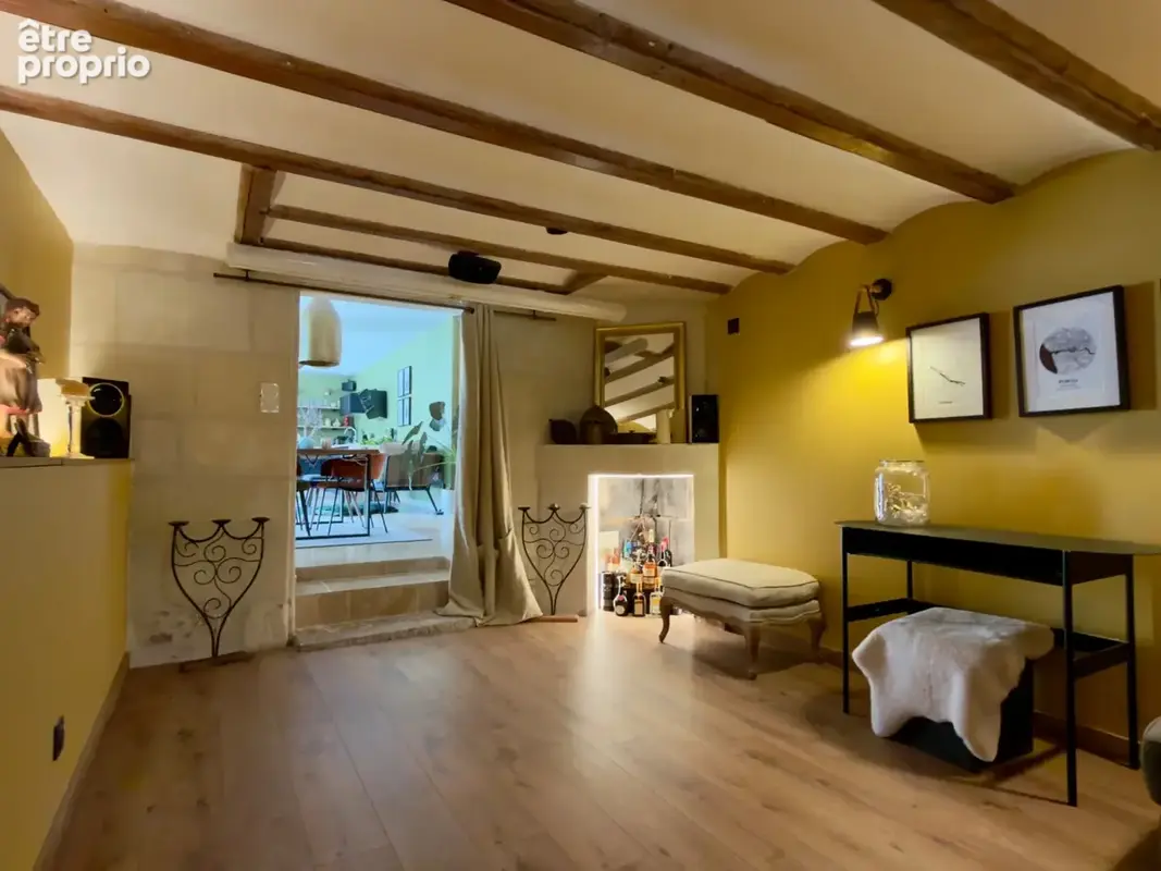 SAUMUR AGGLO, Bagneux. Maison tuffeau rénovée de 142m² avec terrasse et jardin paysagé clos - photo 12