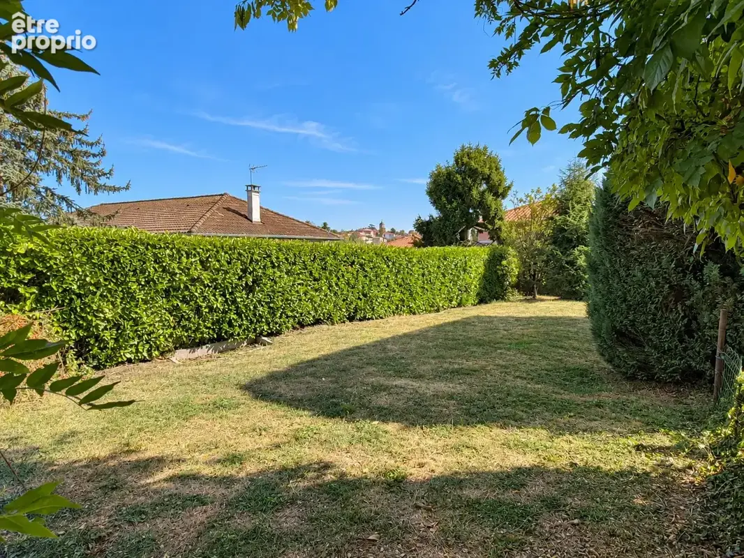 Belle maison avec 3 chambres sur terrain de 950 m2 au calme + sous-sol de 95 m2 - photo 2