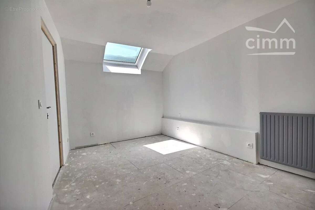 Maison à SAINT-PIERRE-D&#039;ALBIGNY