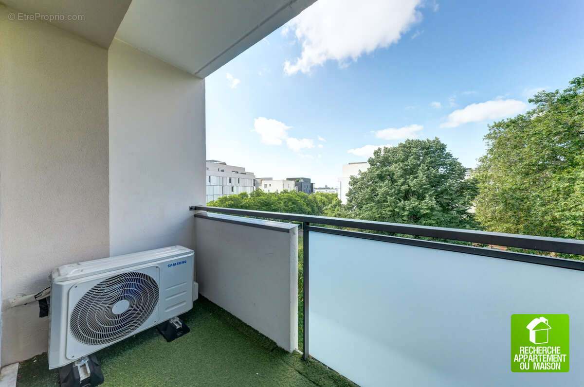 Appartement à LYON-8E