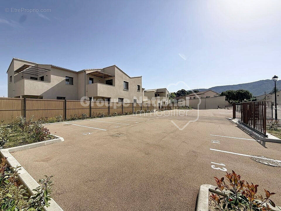Appartement à TAILLADES