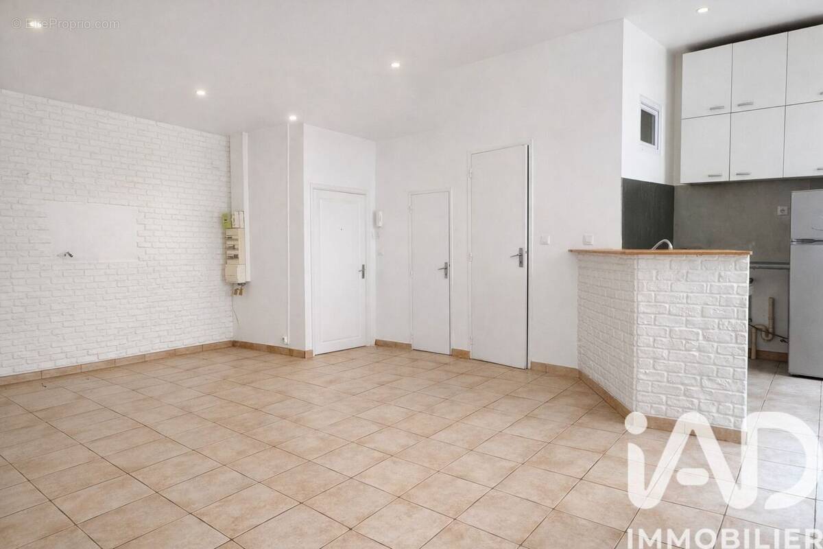 Photo 1 - Appartement à OLLIOULES