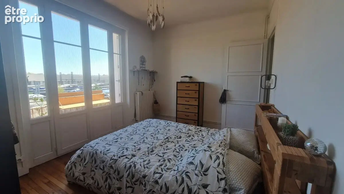Appartement 2 pièces 68 m² à vendre à Niort (79000) - photo 4