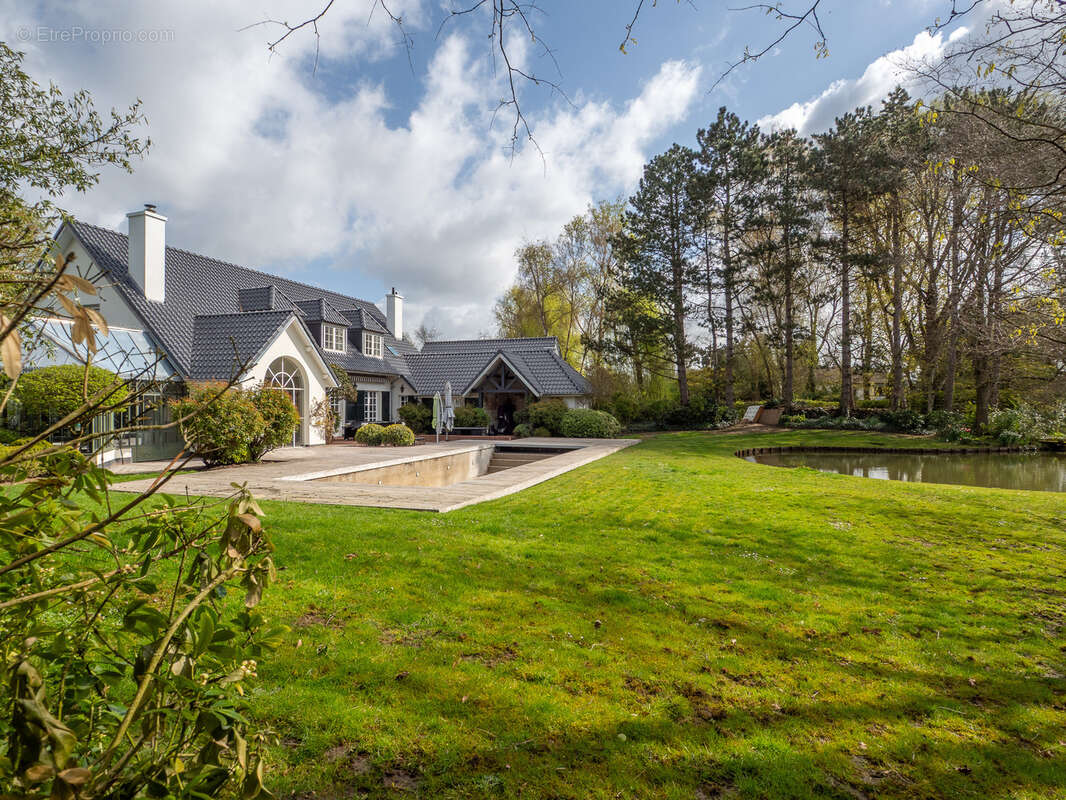 Maison à MERIGNIES