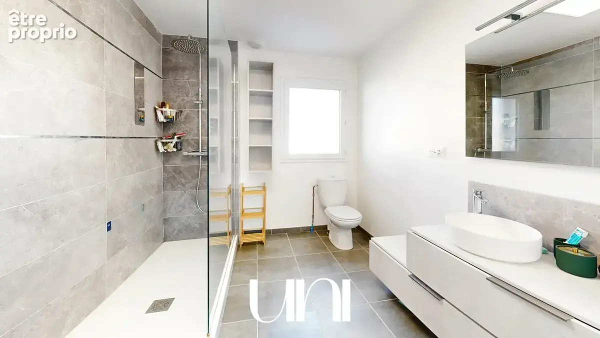 Maison de 5 pièces de 114m2 avec garage - BELLENGREVILLE - photo 24