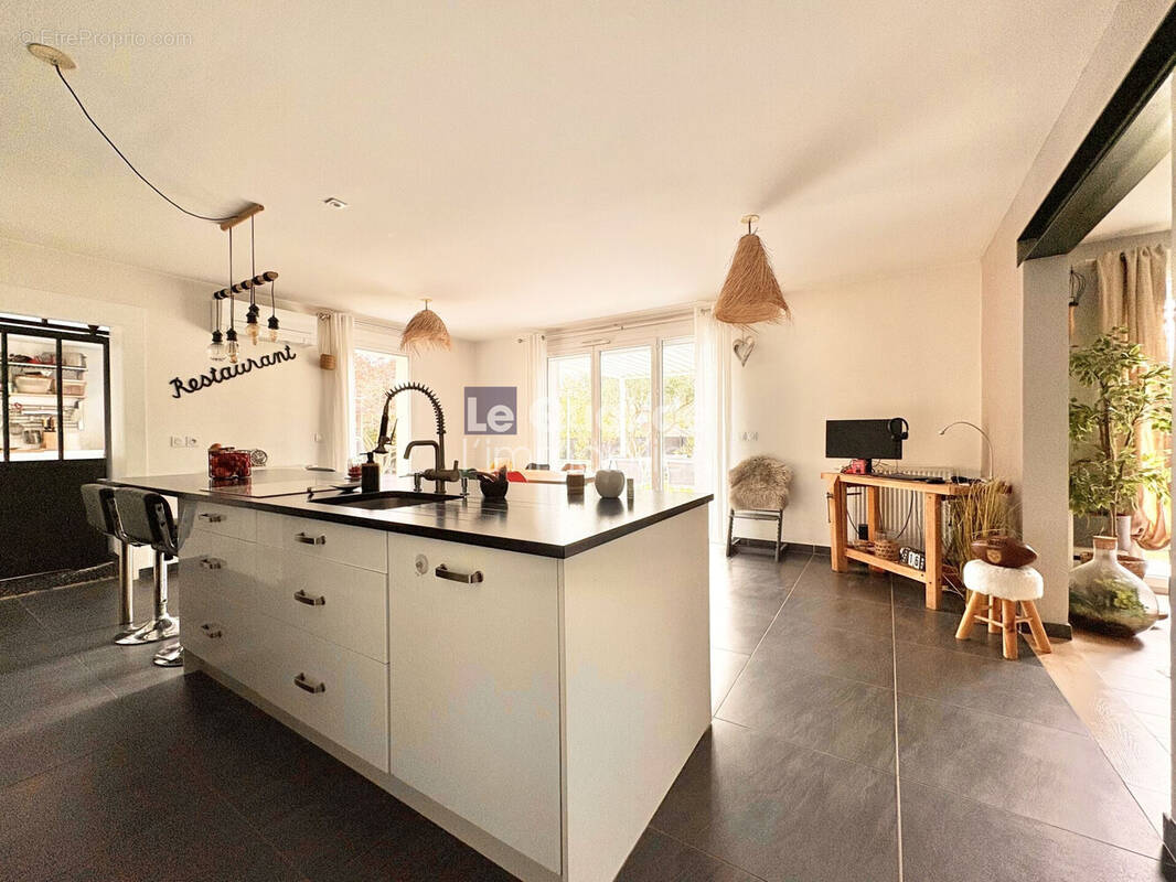 Appartement à CROLLES