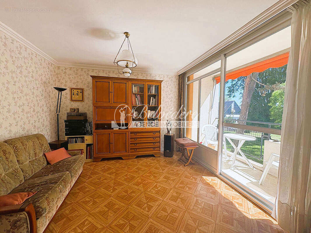 Appartement à TAVERNY