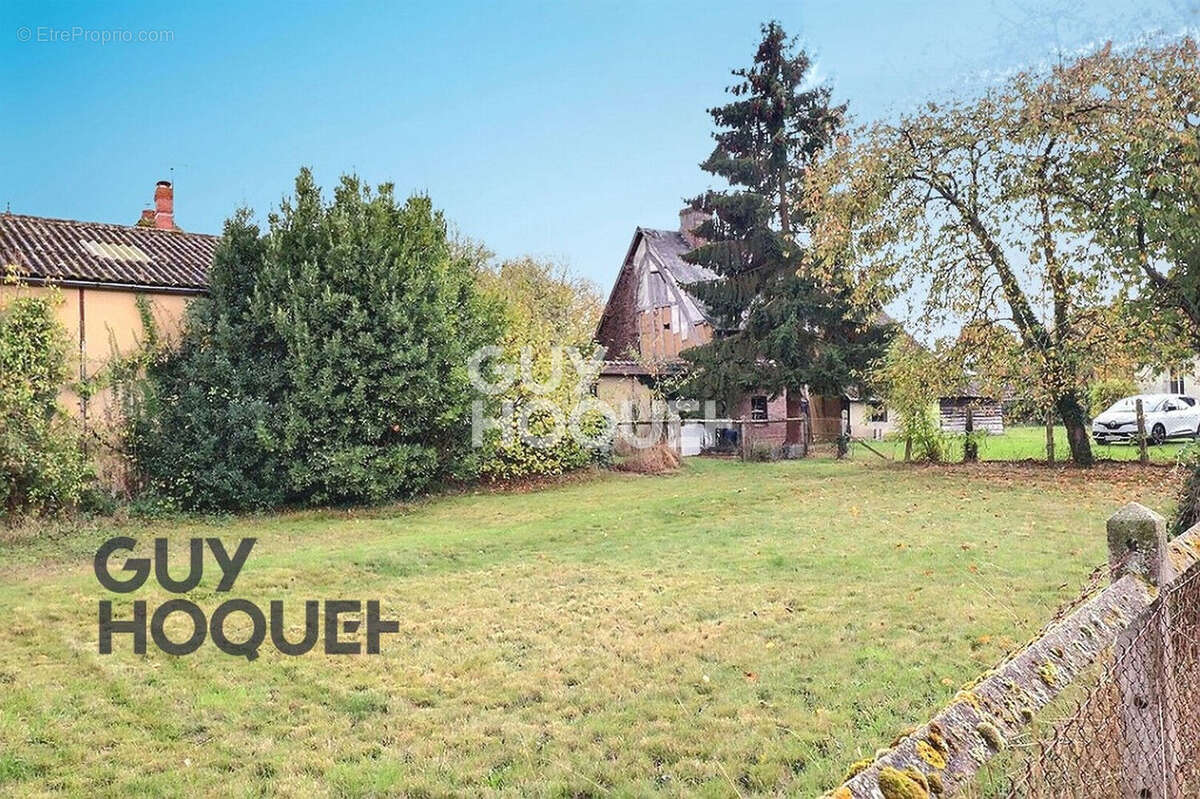 Terrain à BEAUMESNIL