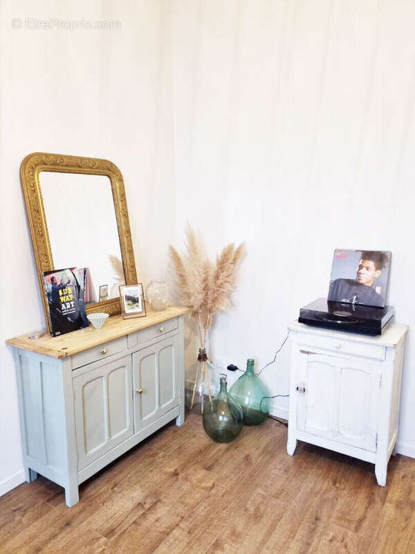 Appartement à LA GARENNE-COLOMBES