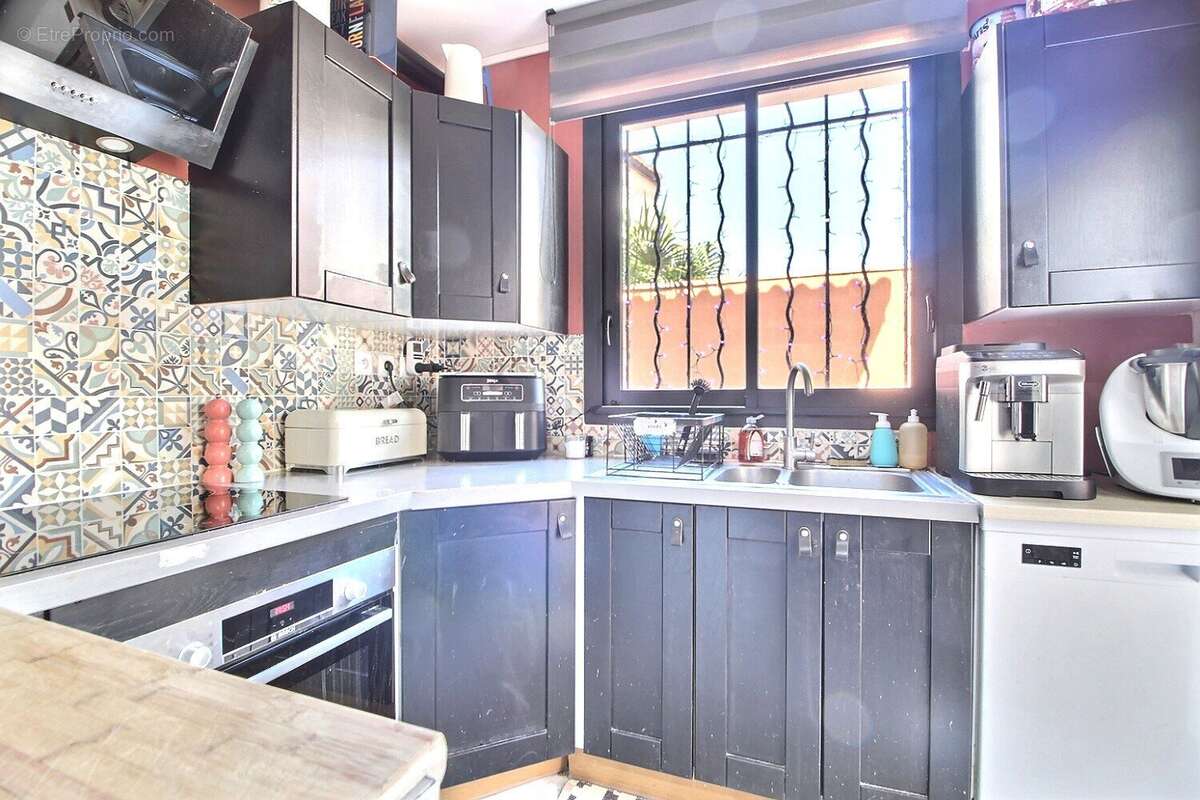 À VENDRE  Maison T4 Rénovée - photo 3