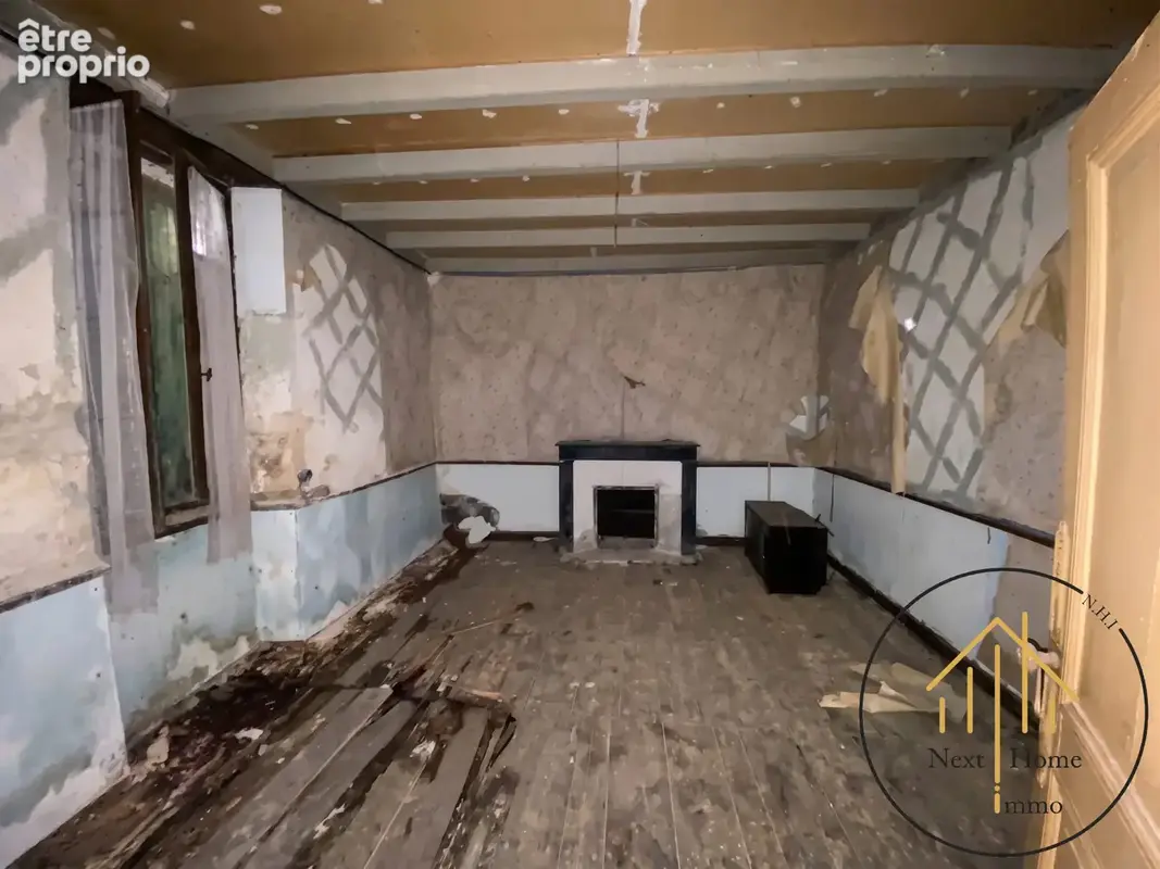 Maison 198 m² à Brossac  - photo 4