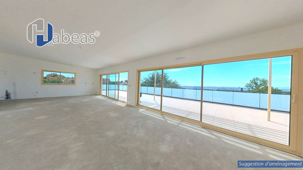 Appartement à CRAPONNE