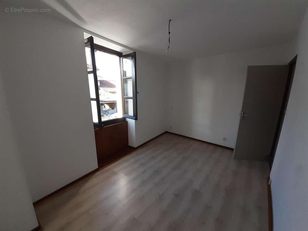   - Maison à SAINTE-VERGE