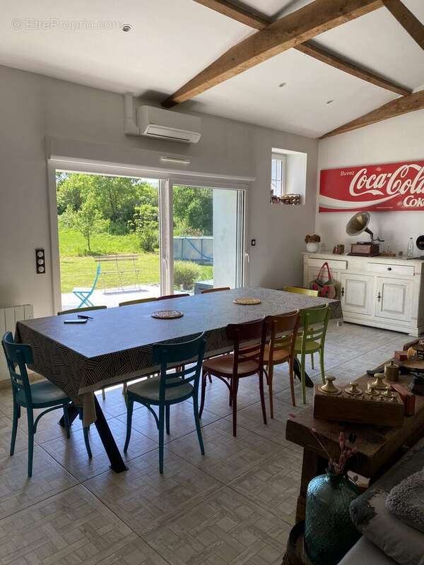 Maison à CHATEAUNEUF