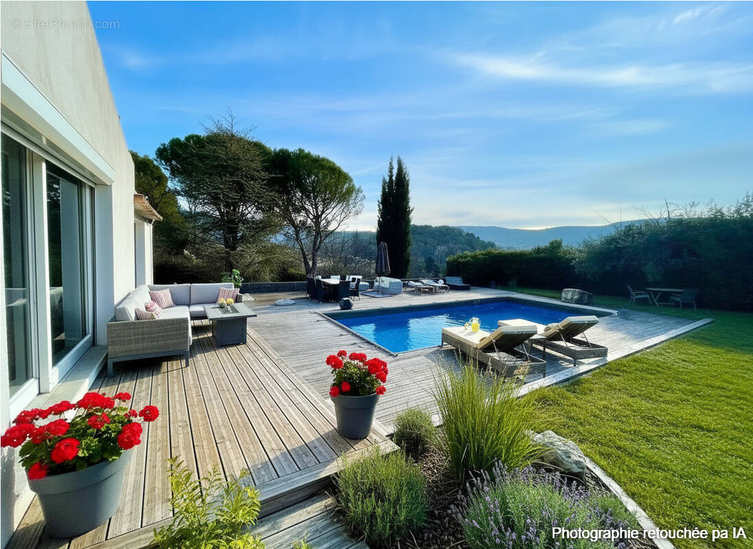 Maison à VAISON-LA-ROMAINE