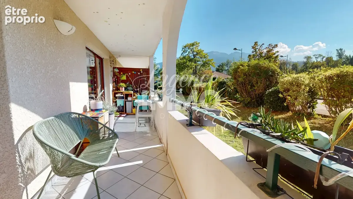 Appartement type 2 proche du centre ville avec terrasse - photo 8